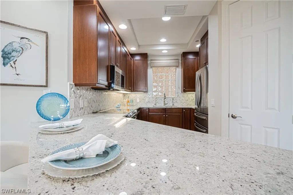 580 El Camino Real Naples FL 34119