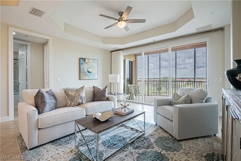 580 El Camino Real Naples FL 34119