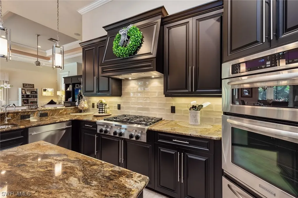 3828 Mahogany Bend Drive Naples FL 34114