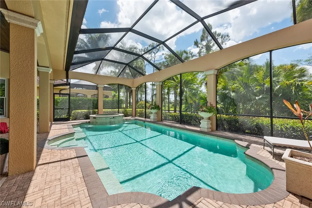 3828 Mahogany Bend Drive Naples FL 34114