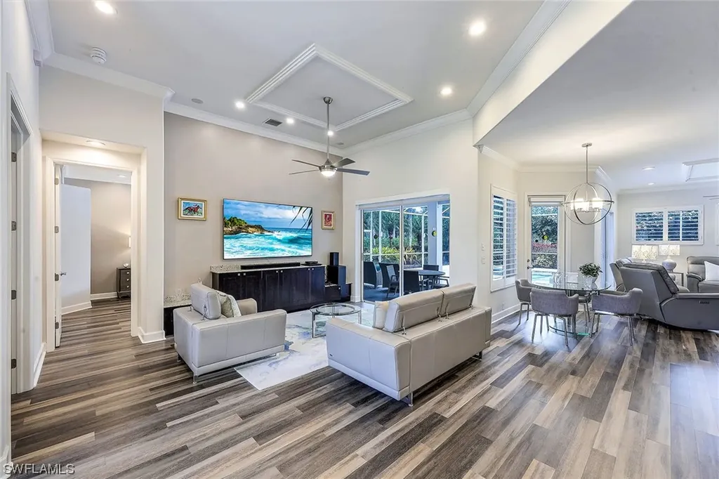 8392 Northhampton Court Naples FL 34120