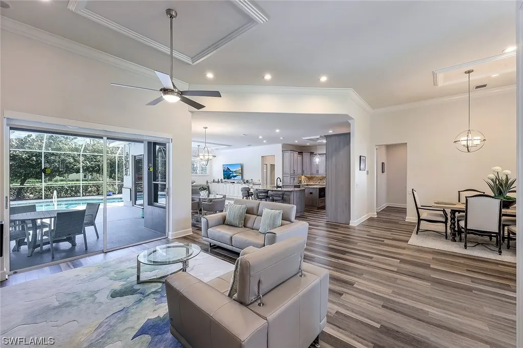 8392 Northhampton Court Naples FL 34120