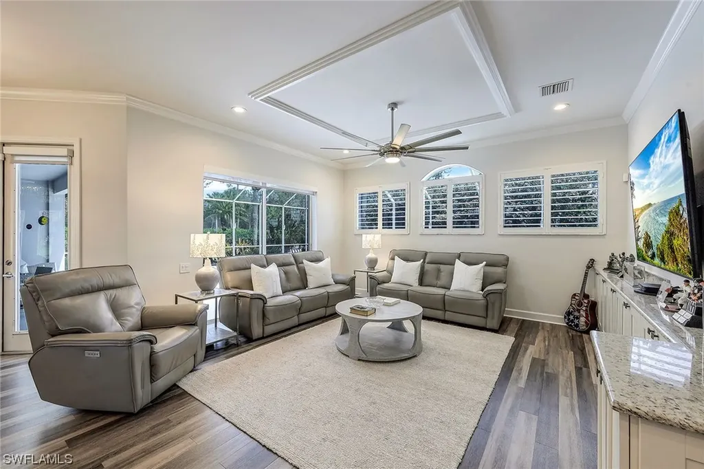 8392 Northhampton Court Naples FL 34120