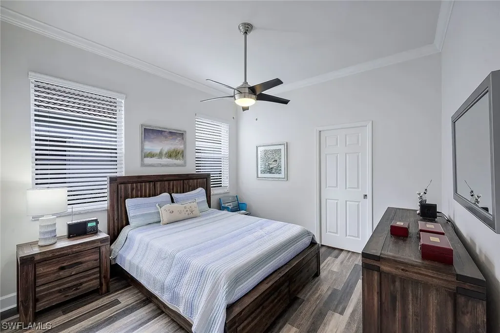 8392 Northhampton Court Naples FL 34120
