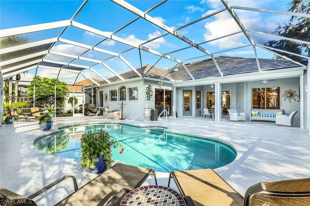 8392 Northhampton Court Naples FL 34120