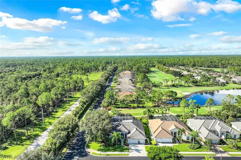 8392 Northhampton Court Naples FL 34120