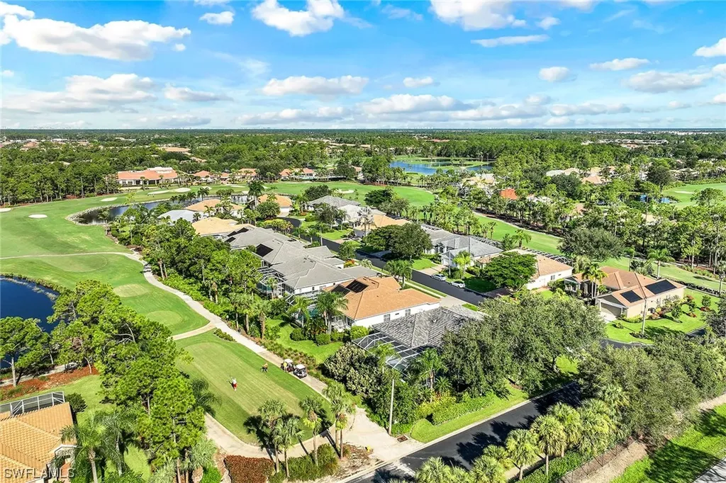 8392 Northhampton Court Naples FL 34120