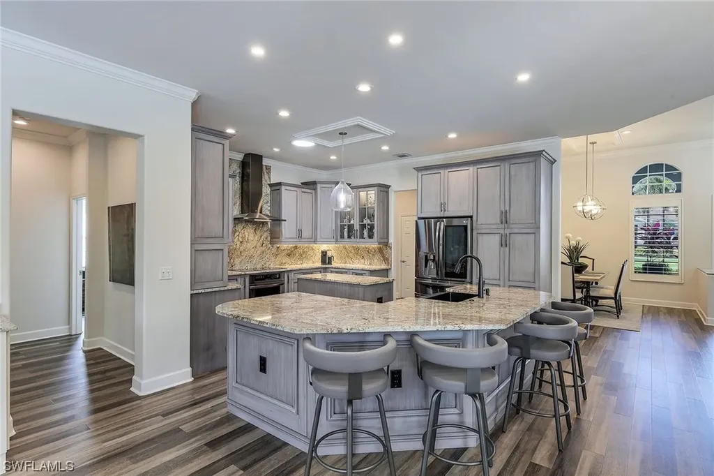 8392 Northhampton Court Naples FL 34120