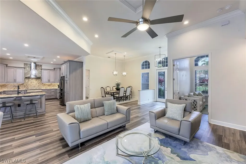 8392 Northhampton Court Naples FL 34120
