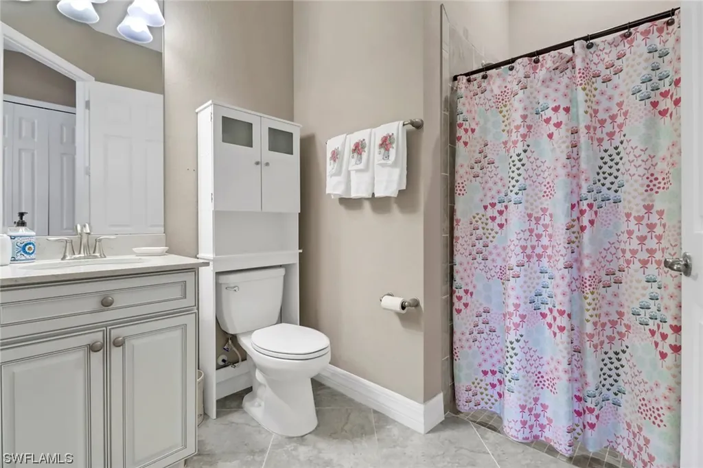 2387 Grenadines Way Naples FL 34120