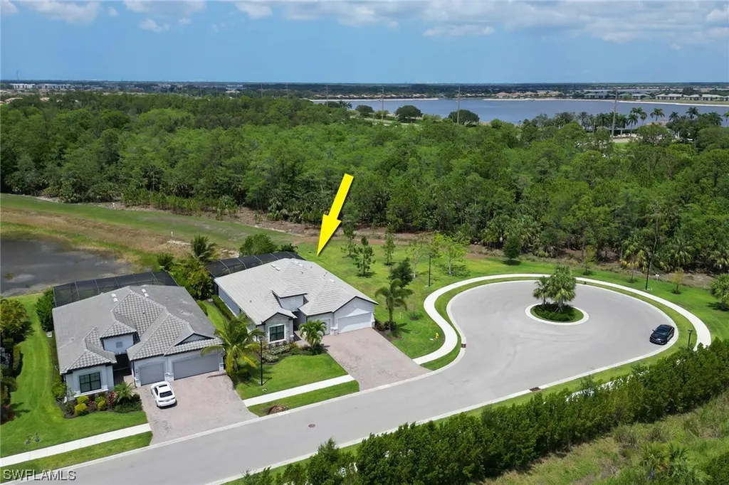 2387 Grenadines Way Naples FL 34120