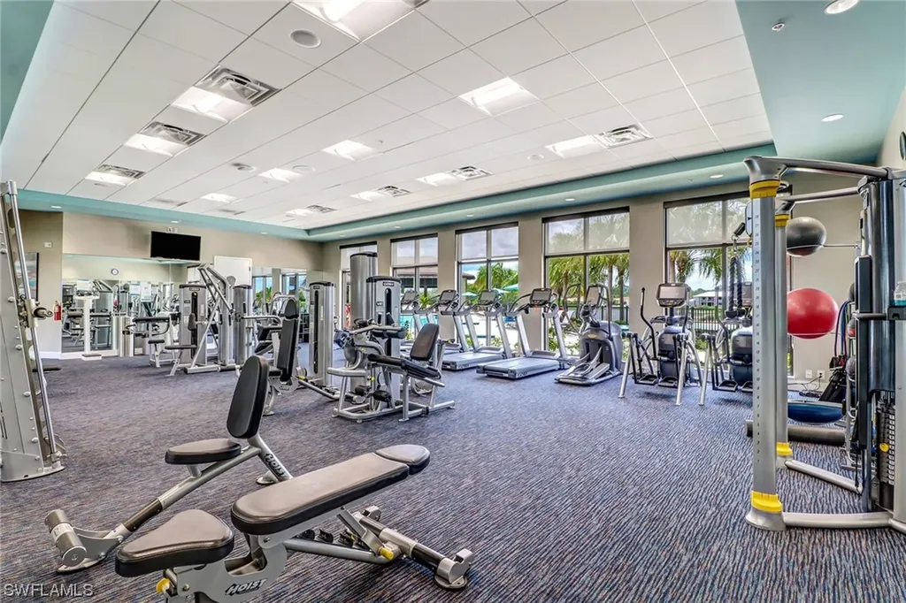 2387 Grenadines Way Naples FL 34120