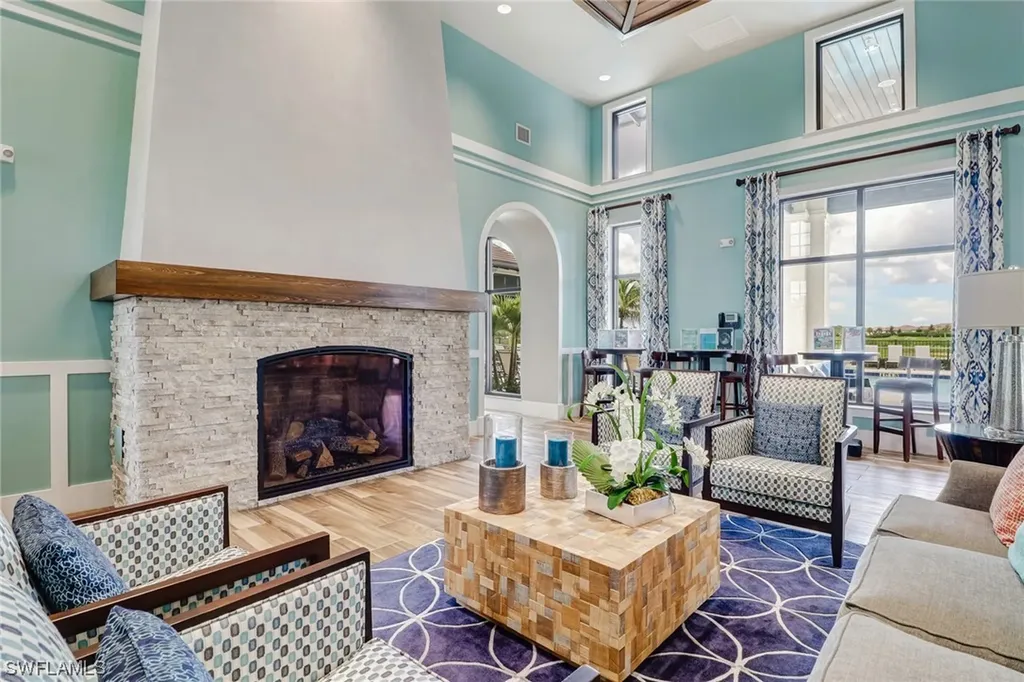 2387 Grenadines Way Naples FL 34120