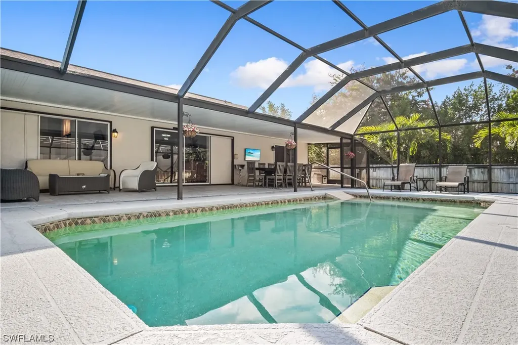101 Sharwood Drive Naples FL 34110