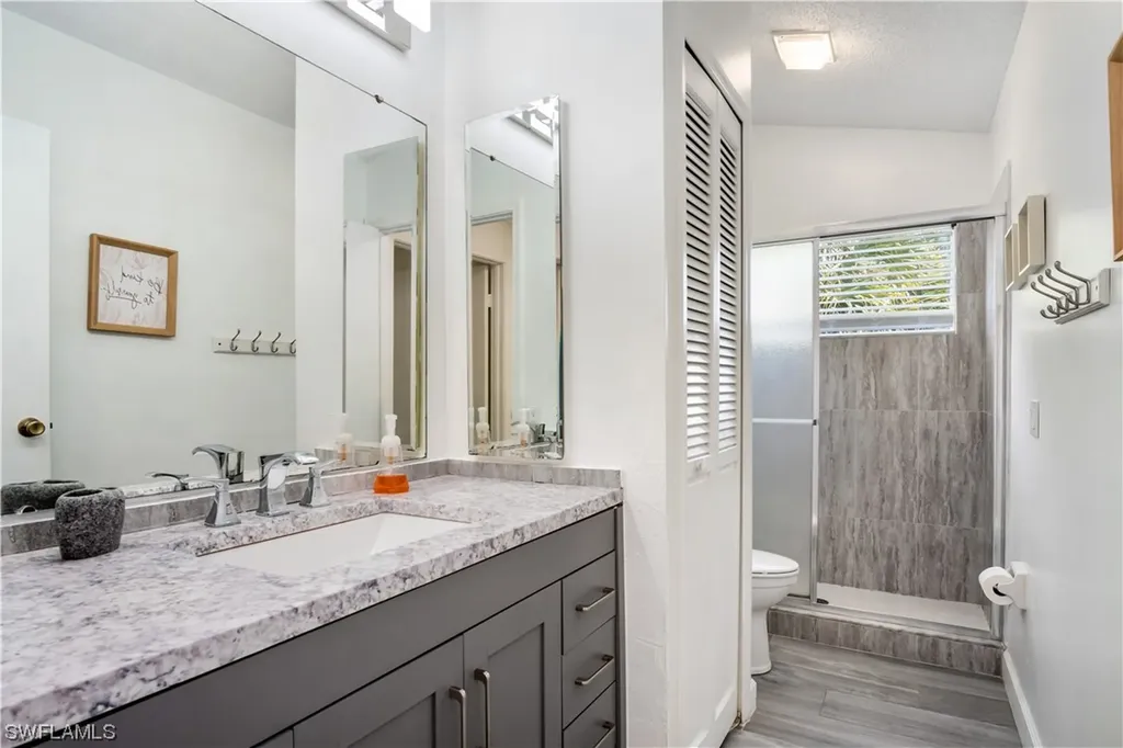 101 Sharwood Drive Naples FL 34110