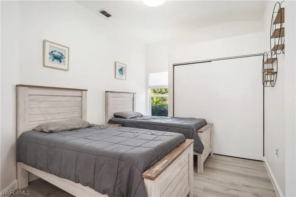 101 Sharwood Drive Naples FL 34110