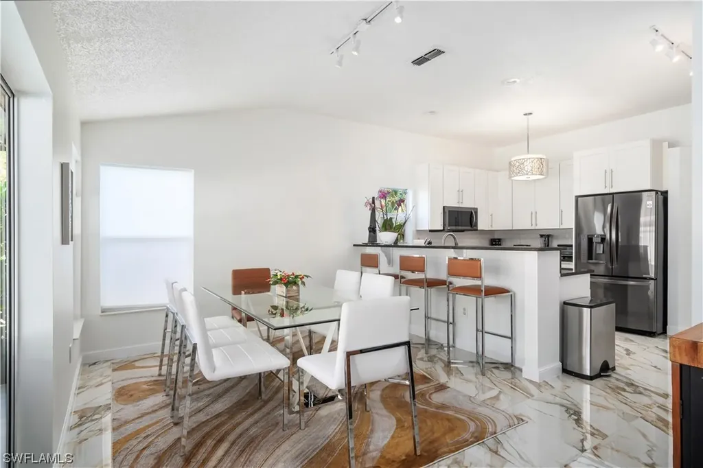 101 Sharwood Drive Naples FL 34110
