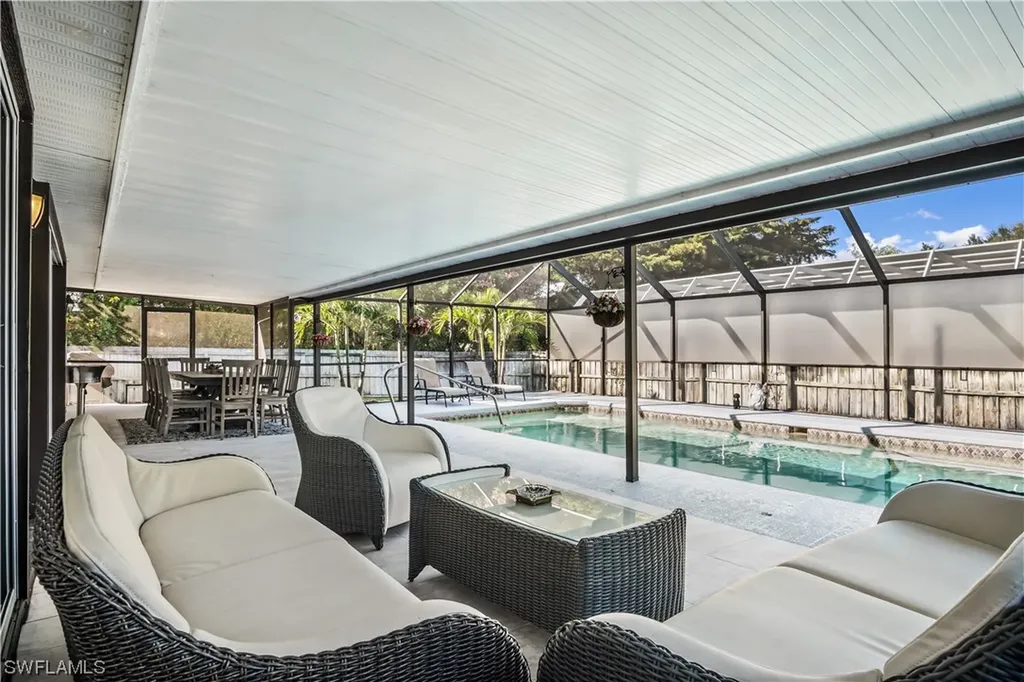 101 Sharwood Drive Naples FL 34110