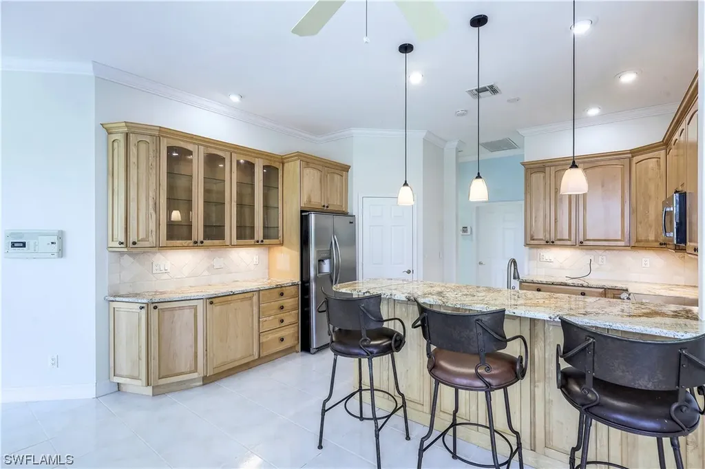 1940 Timberline Drive Naples FL 34109