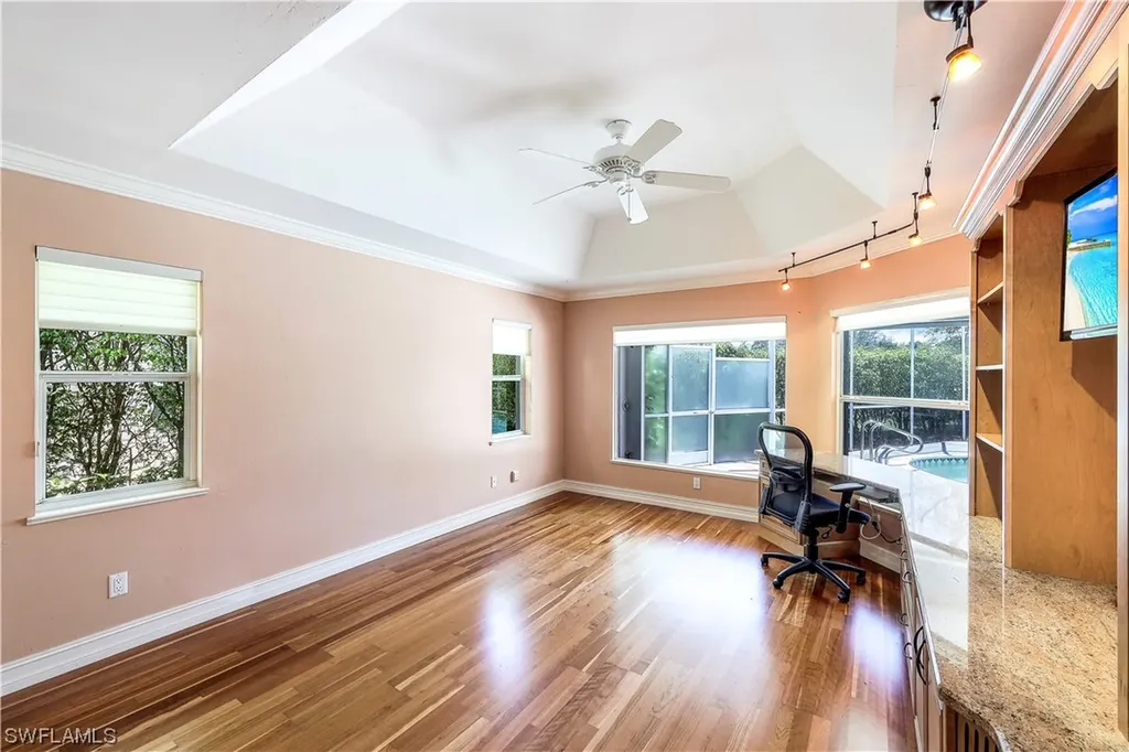 1940 Timberline Drive Naples FL 34109