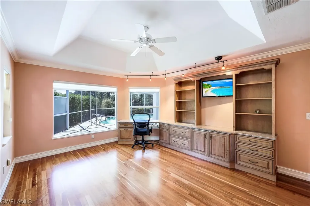 1940 Timberline Drive Naples FL 34109