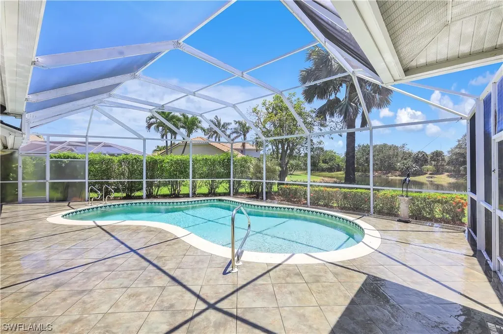 1940 Timberline Drive Naples FL 34109