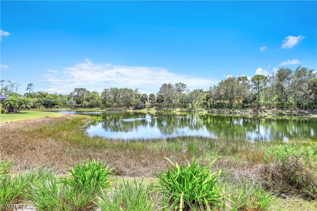 1940 Timberline Drive Naples FL 34109