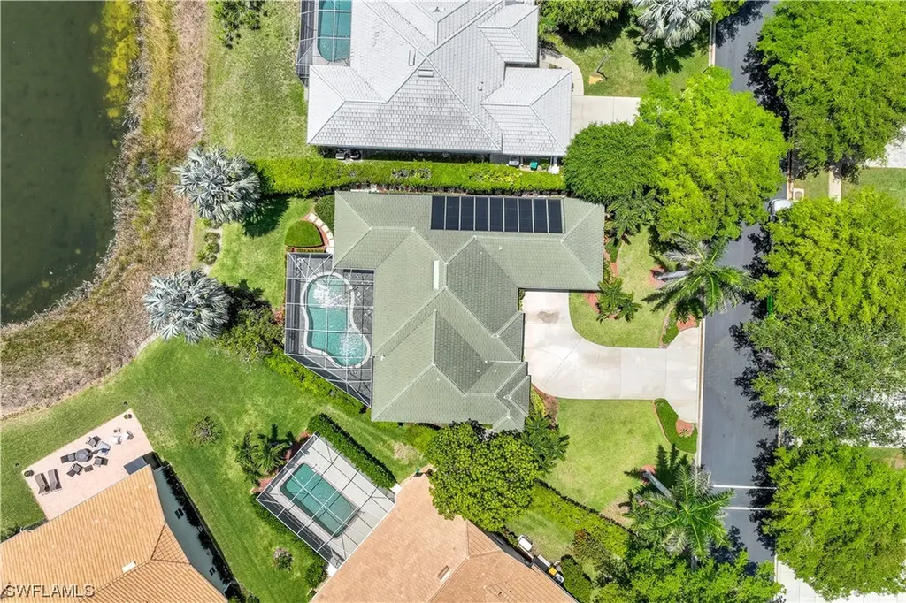 1940 Timberline Drive Naples FL 34109