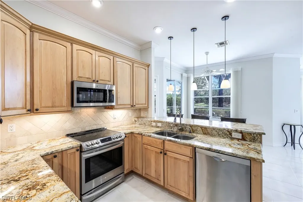 1940 Timberline Drive Naples FL 34109