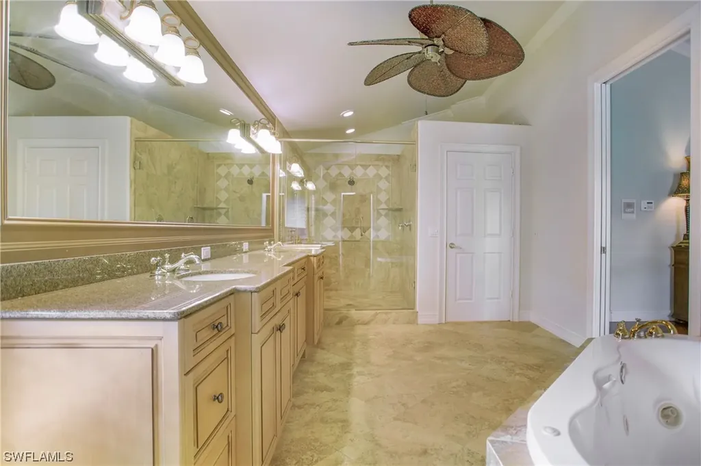 216 Palmetto Dunes Circle Naples FL 34113