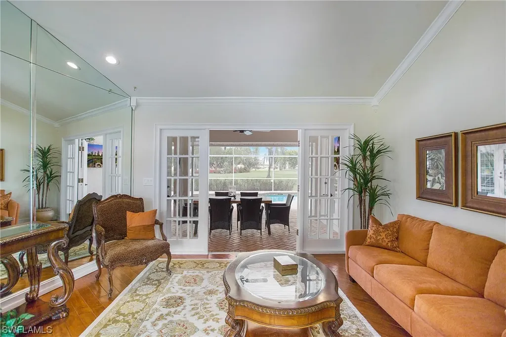 216 Palmetto Dunes Circle Naples FL 34113