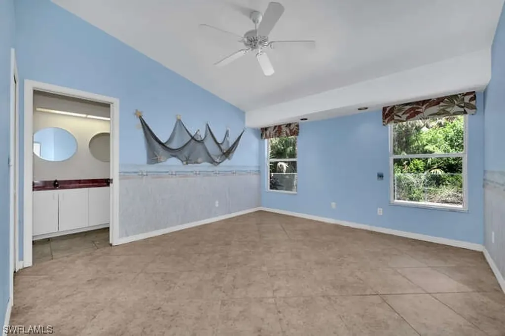 775 16th Avenue NW Naples FL 34120