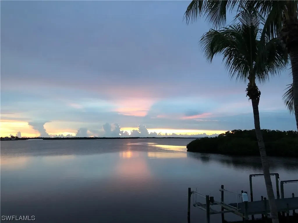 12351 Shoreview Drive Matlacha FL 33993