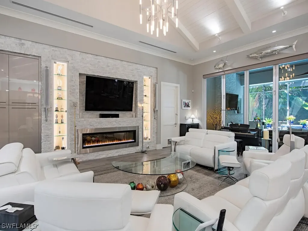555 Mooring Line Drive Naples FL 34103