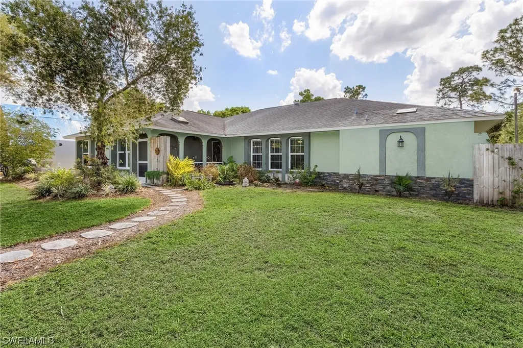505 Thompson Avenue Lehigh Acres FL 33972