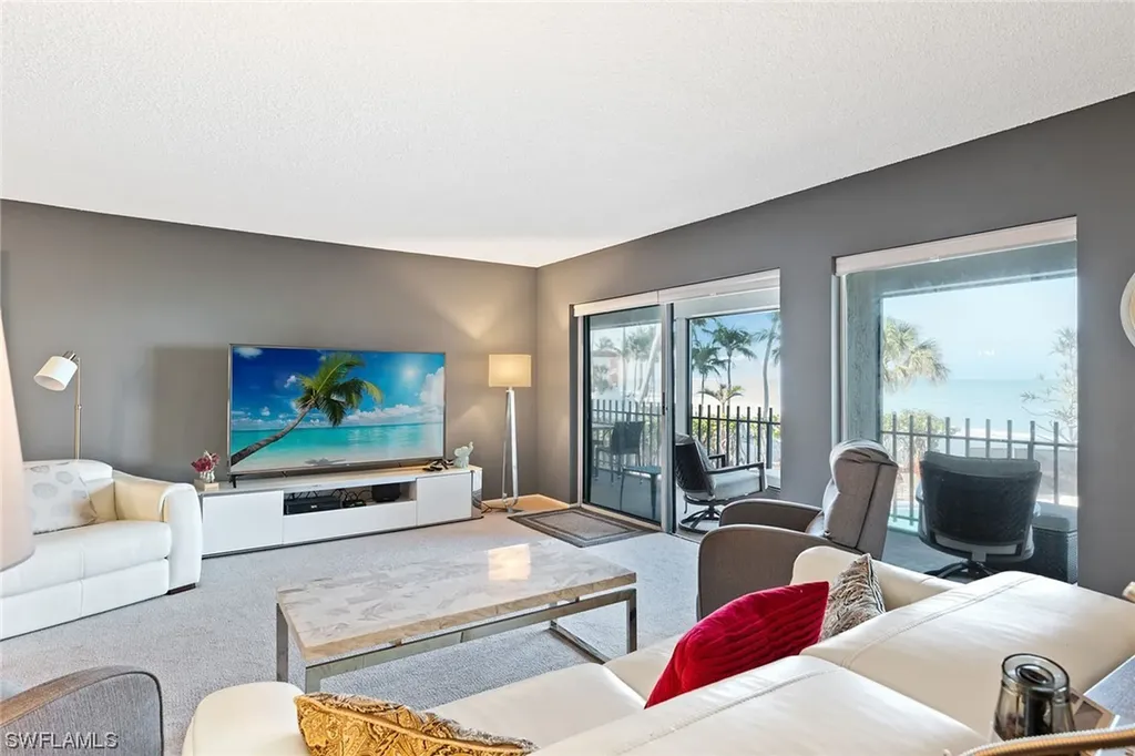 3399 Gulf Shore Boulevard N Naples FL 34103