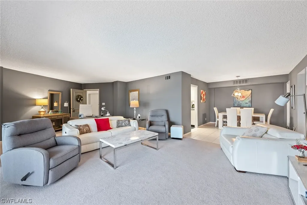 3399 Gulf Shore Boulevard N Naples FL 34103