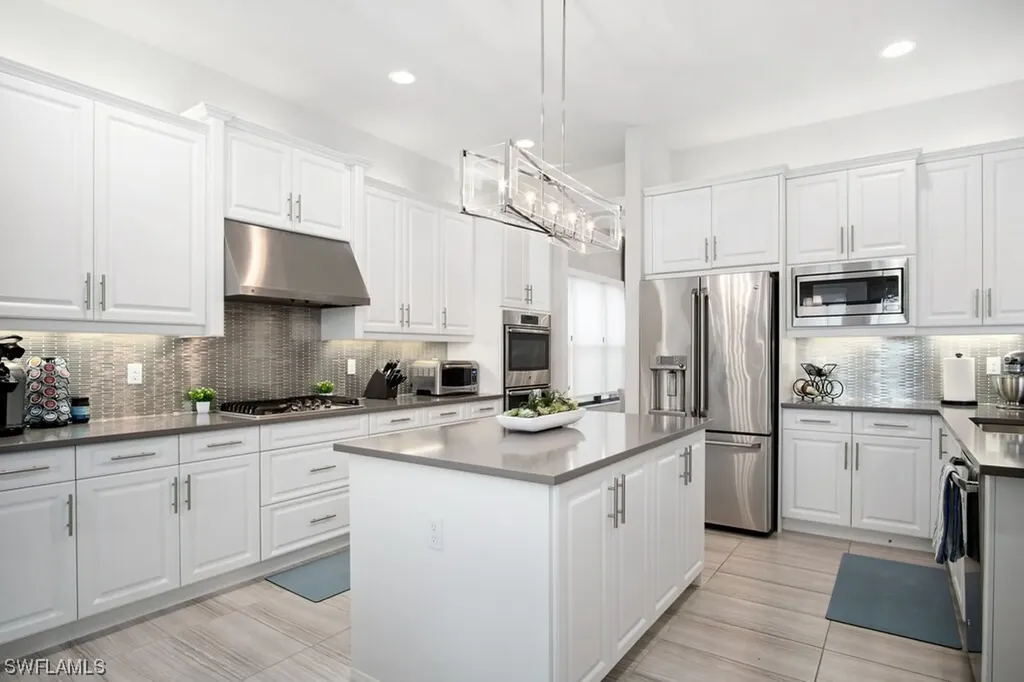 4387 Caldera Circle Naples FL 34119