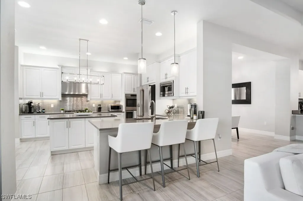 4387 Caldera Circle Naples FL 34119