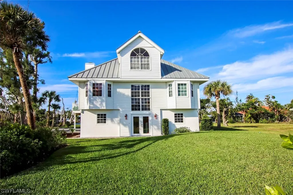 235 Palm Lake Drive Sanibel FL 33957
