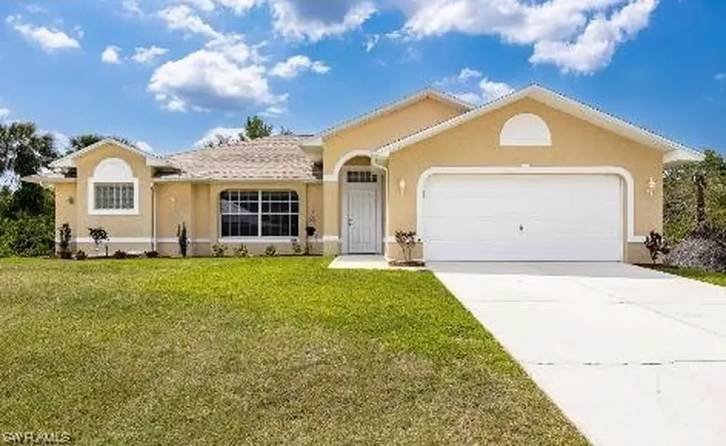 6029 Tabor Avenue Fort Myers FL 33905