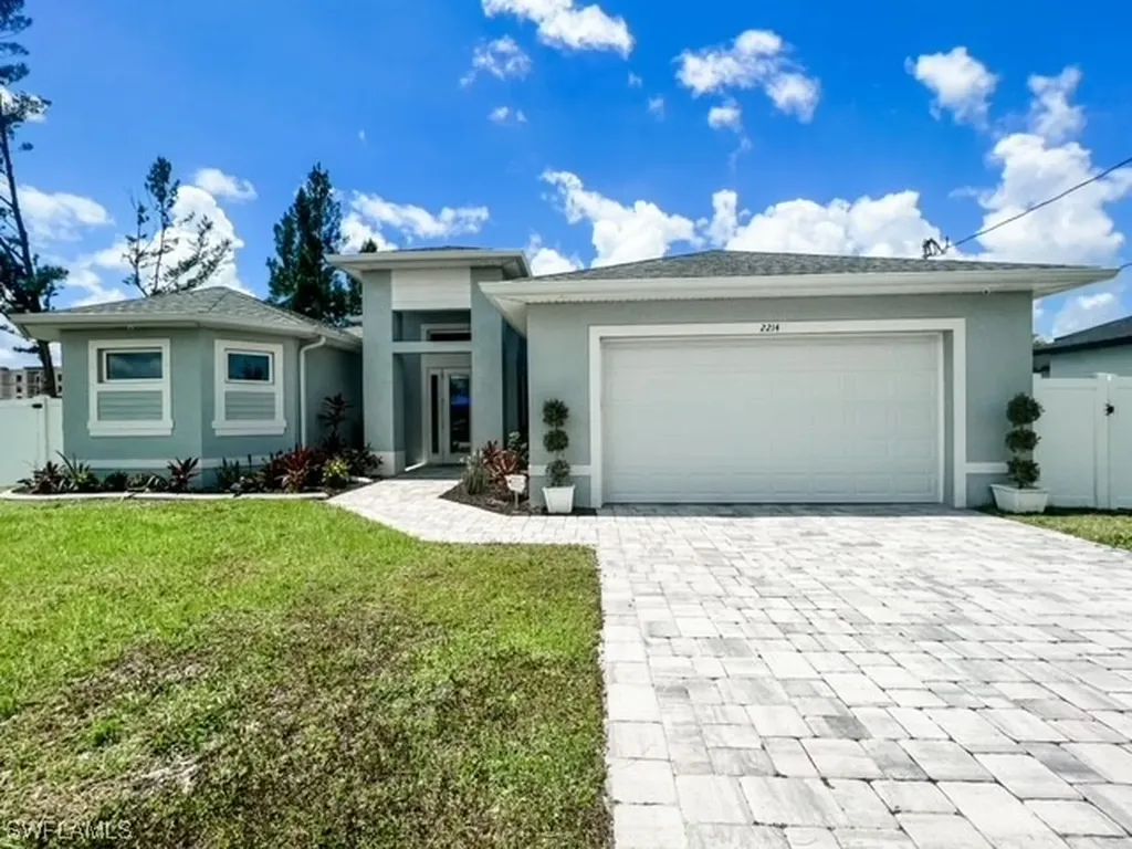 2214 SW 15th Avenue Cape Coral FL 33991