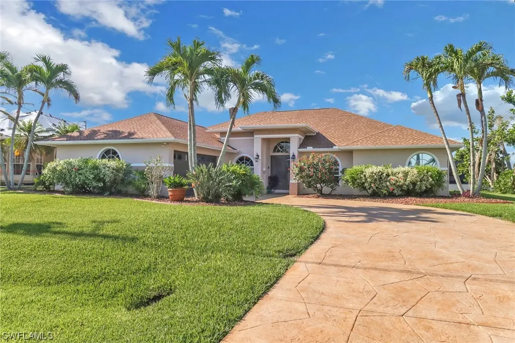 2810 SW 39th Street Cape Coral FL 33914