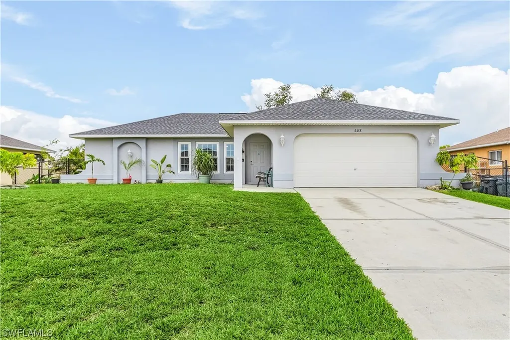 608 NE Van Loon Lane Cape Coral FL 33909