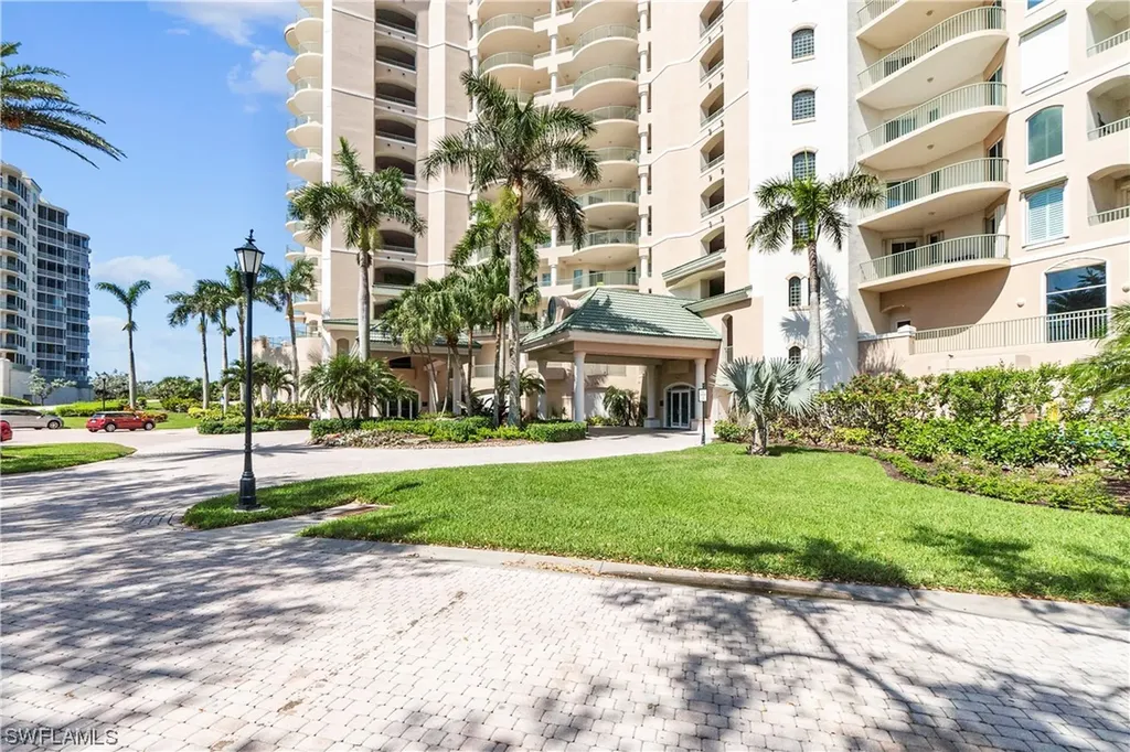 4811 Island Pond Court Bonita Springs FL 34134