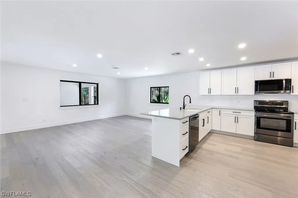 675 27th Street SW Naples FL 34117