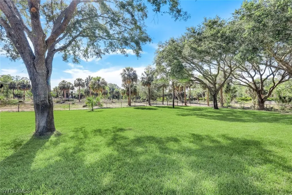 675 27th Street SW Naples FL 34117
