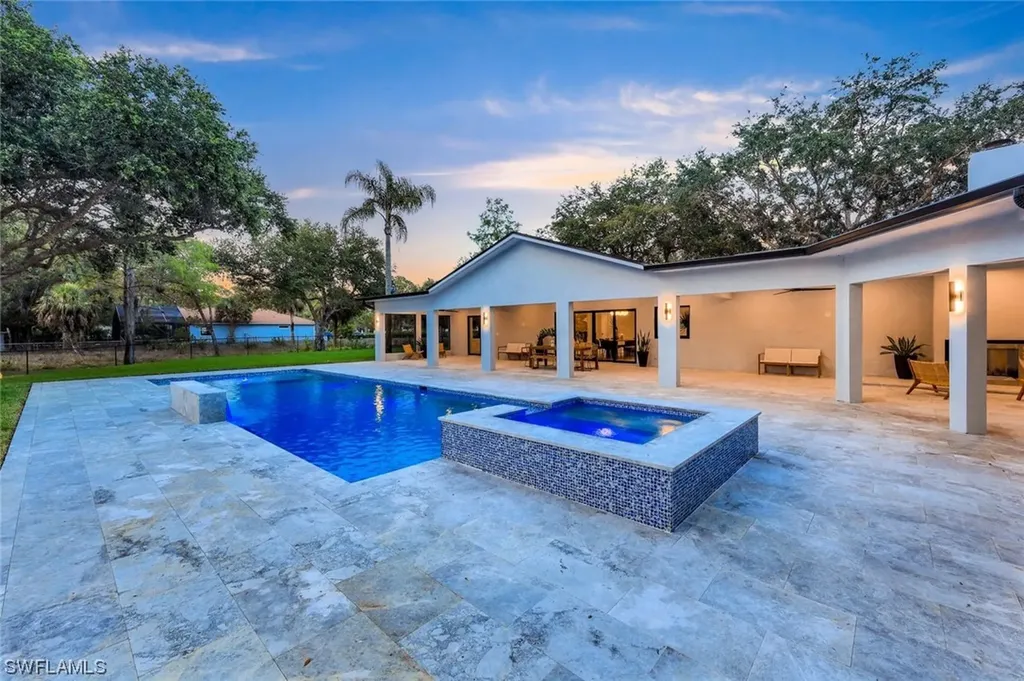 675 27th Street SW Naples FL 34117
