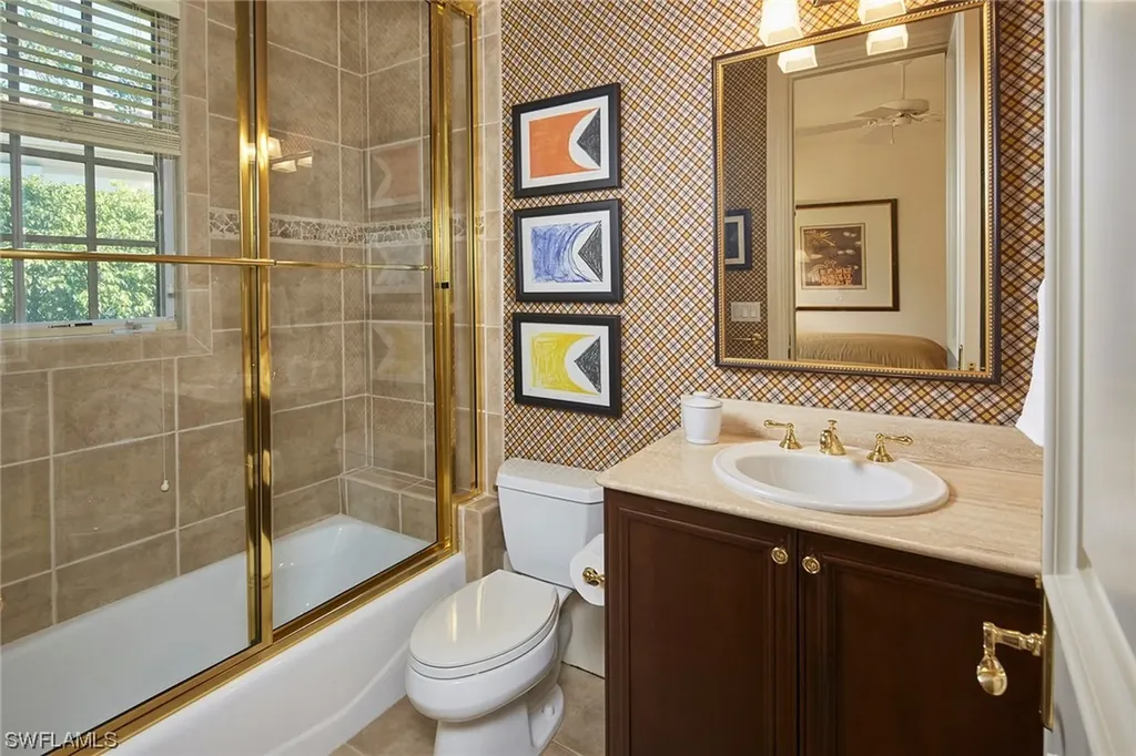 1735 Venezia Way Naples FL 34105