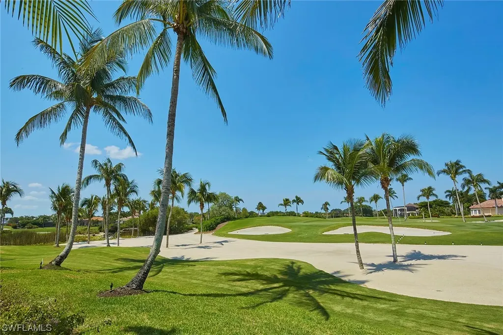 1735 Venezia Way Naples FL 34105